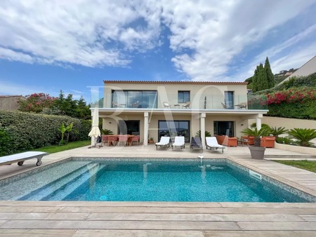 villa de standing à cavalaire-sur-mer