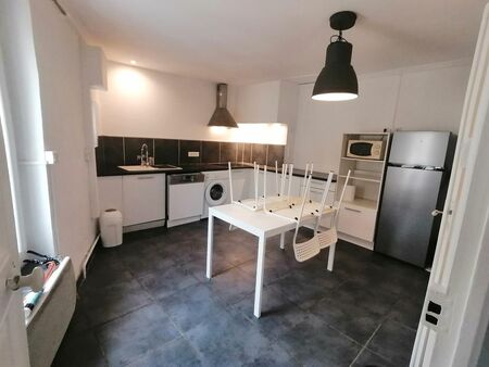 t2 52m2 meuble clemenceau