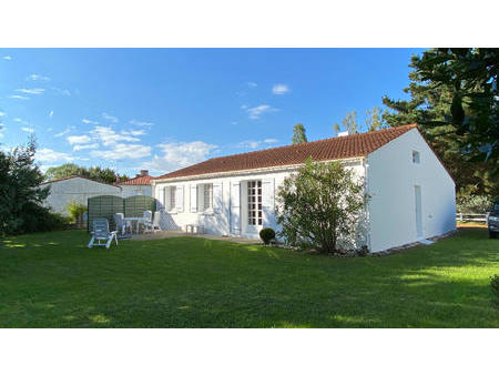 vente maison à givrand (85800) : à vendre / 85m² givrand