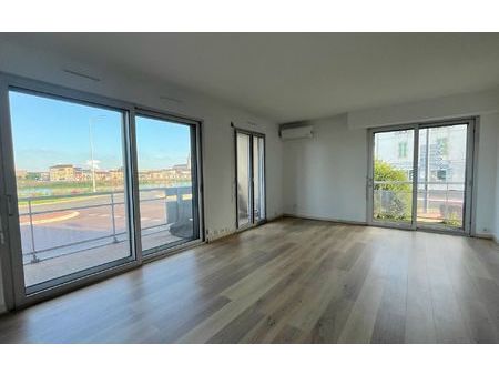 appartement mâcon 90.14 m² t-3 à vendre  147 000 €