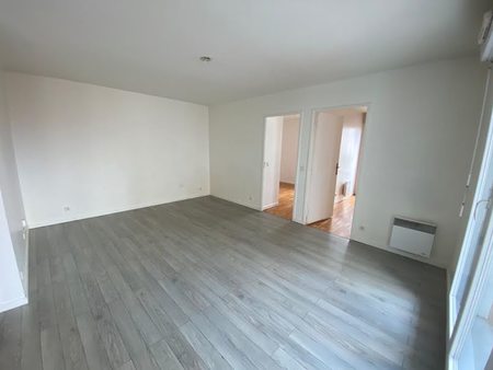 location appartement 3 pièces 61 m²