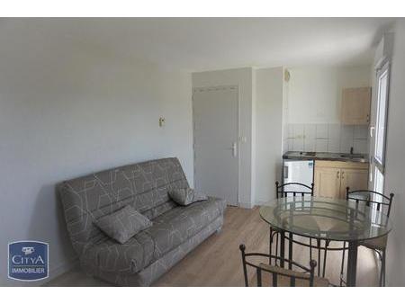 location appartement t1 meublé à laval (53000) : à louer t1 meublé / 27m² laval