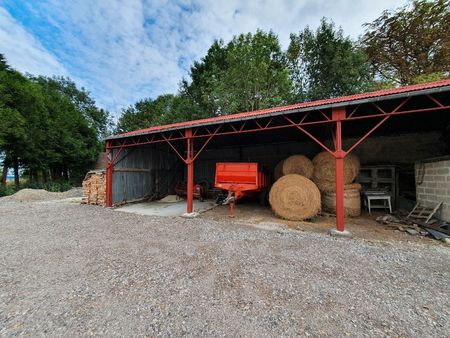 emplacement hivernage voiture camping-car caravanes bateaux remorque parking