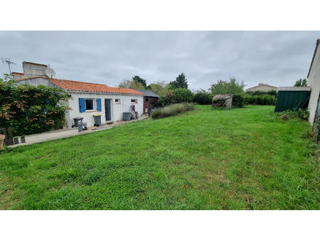 vente maison à la chaize-giraud (85220) : à vendre / 39m² la chaize-giraud