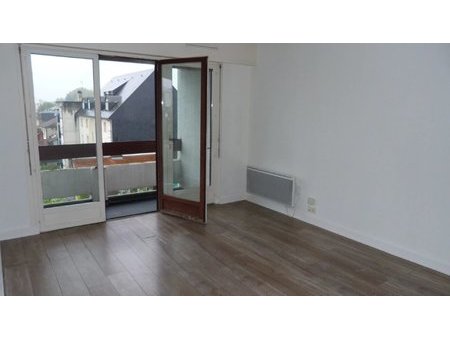 tarbes plein centre : apt t2 de 48 m²  2 balcons