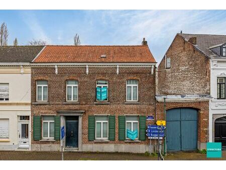 prachtige burgerwoning in het centrum