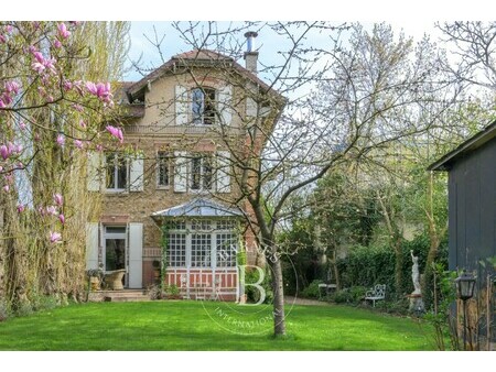 maison de luxe à vendre à nogent-sur-marne