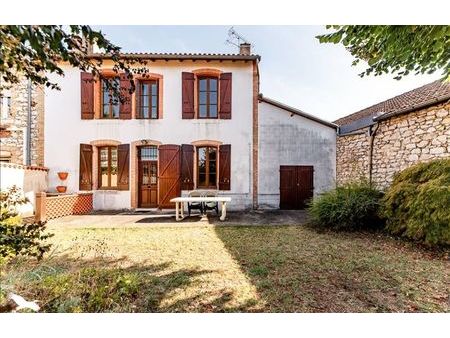 vente maison 8 pièces 176 m² caussade (82300)