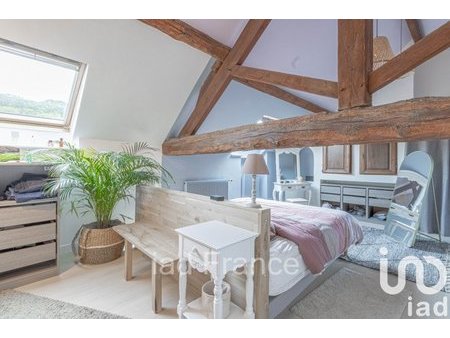 vente maison 8 pièces de 220 m² à mézières