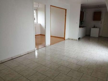 location appartement 3 pièces à mayenne (53100) : à louer 3 pièces / 63m² mayenne