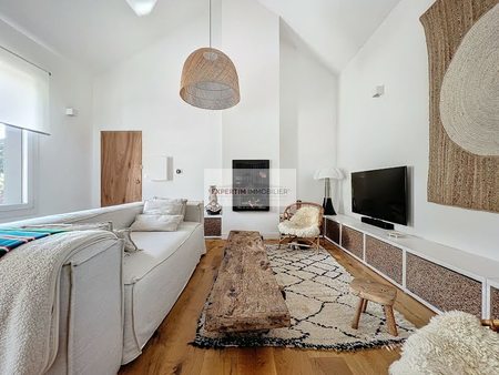 vente maison 10 pièces 190.46 m²