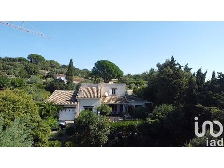 vente maison traditionnelle 4 pièces de 160 m² à grimaud (83310)