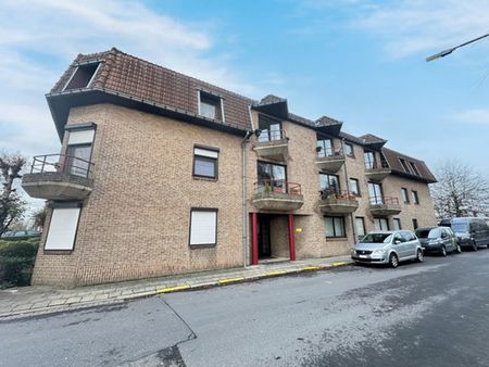 appartement 1 chambre bien situé. libre le 01 novembre 2024.