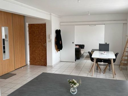 appartement f3 1er étage