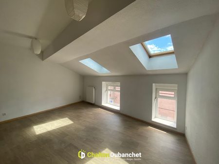 location appartement 4 pièces 79.21 m²