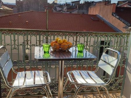 location meublé grand 3 pièces  130m²  hyper centre  balcon