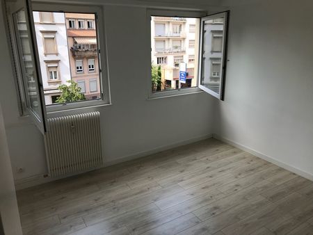 location appartement 3 pièces 65 m² strasbourg koenigshoffen rénové