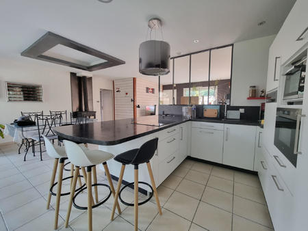 vente maison aux herbiers (85500) : à vendre / 87m² les herbiers