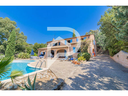 maison grimaud 10 pièce(s) 380 m2 - grimaud