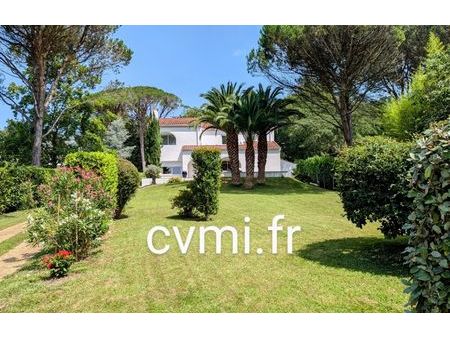 vente maison 6 pièces 220 m² saint-jean-de-luz (64500)