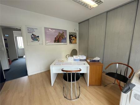 vente de local commercial de 258 m² à la baule-escoublac - 44500