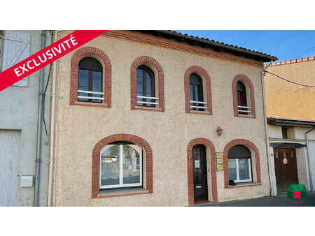 exclusivité - maison de village de 135m² sur 2 niveaux avec jardin