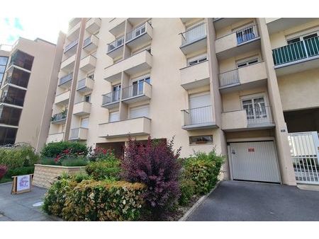 location appartement 1 pièce 27 m² reims (51100)