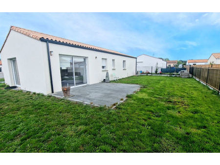 vente maison 4 pièces 68 m² bois-de-céné (85710)