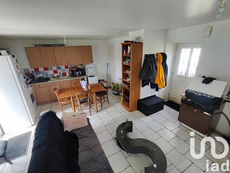 vente maison à pamproux (79800) : à vendre / 53m² pamproux