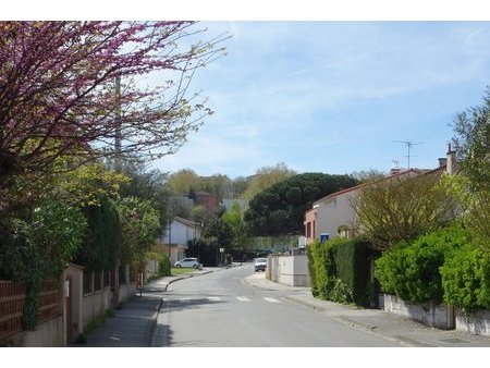 avenue_henri-guillaumet_depuis_la_rue_dalger_(toulouse)