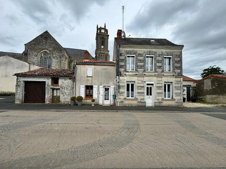 vente maison à lys-haut-layon (49310) : à vendre / 109m² lys-haut-layon