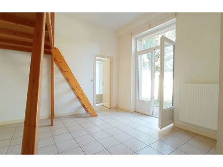 location appartement 2 pièces 41 m² nantes (44100)