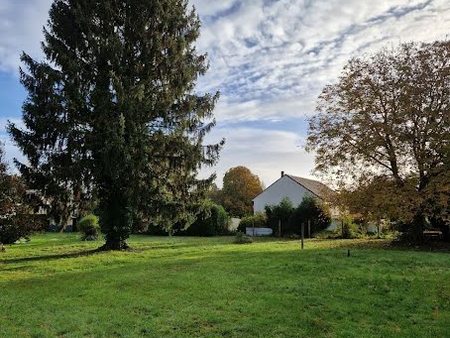 vente terrain à batir 695 m²