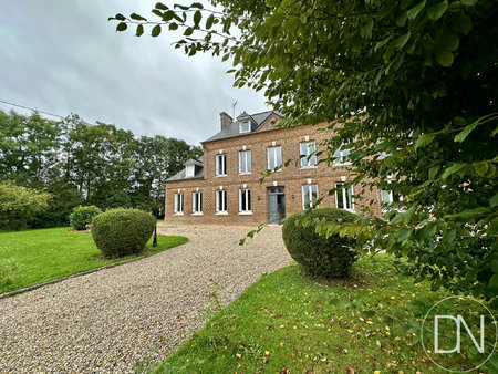 maison bourgeoise sur 2604 m2 de jardin  avec dépendance  à