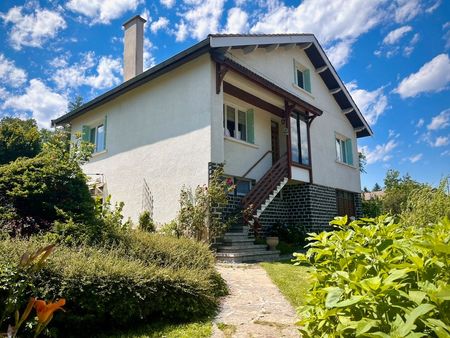 maison individuelle à recharinges (12 kms d'yssingeaux)