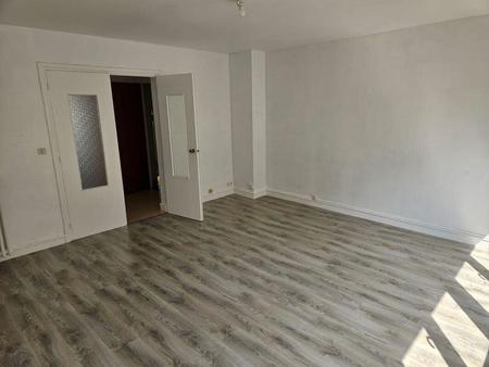 location appartement 3 pièces à lorient centre ville (56100) : à louer 3 pièces / 67m² lor