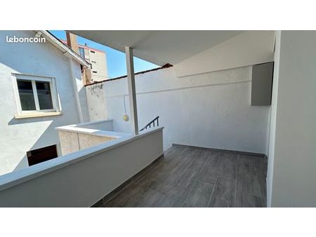 appartement t3 avec terrasse