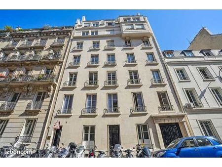 bureaux 91 m²