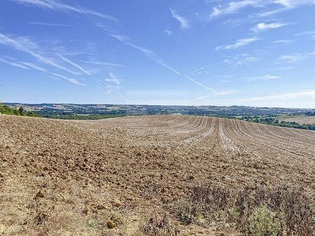 terrain - 1 400 000m² - levignac