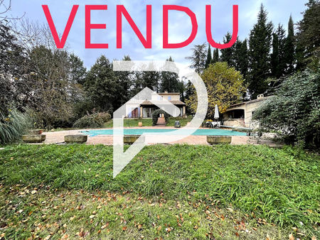 cadenet - villa de 118 m² sur 5 600 m2 de terrain avec piscine et garage - cadenet