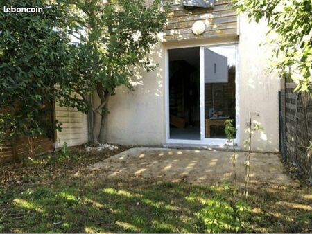 appartement au rdc avec jardin rue de brebières