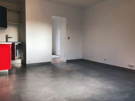 location studio 1 pièces 30 m2 à villiers-sur-orge