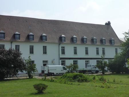 f3 - ancienne abbaye - evreux centre