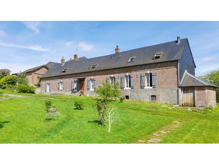 maison ancienne et bâtiments de ferme à vendre près de forges-les-eaux