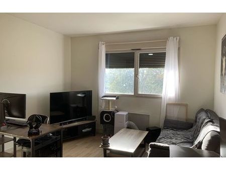 location appartement 2 pièces 44 m² châtellerault (86100)