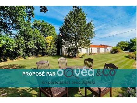 vente maison à pont-saint-martin (44860) : à vendre / 165m² pont-saint-martin