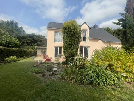 vente maison à saint-étienne-de-montluc (44360) : à vendre / 147m² saint-étienne-de-montlu