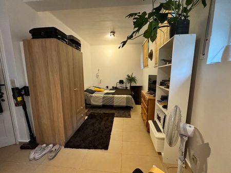 studio quartier bascule dans une petite copropriété