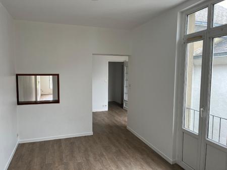 location appartement 3 pièces au mans (72000) : à louer 3 pièces / 56m² le mans