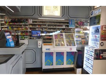 vente commerce 2 pièces 70 m² nice (06100)